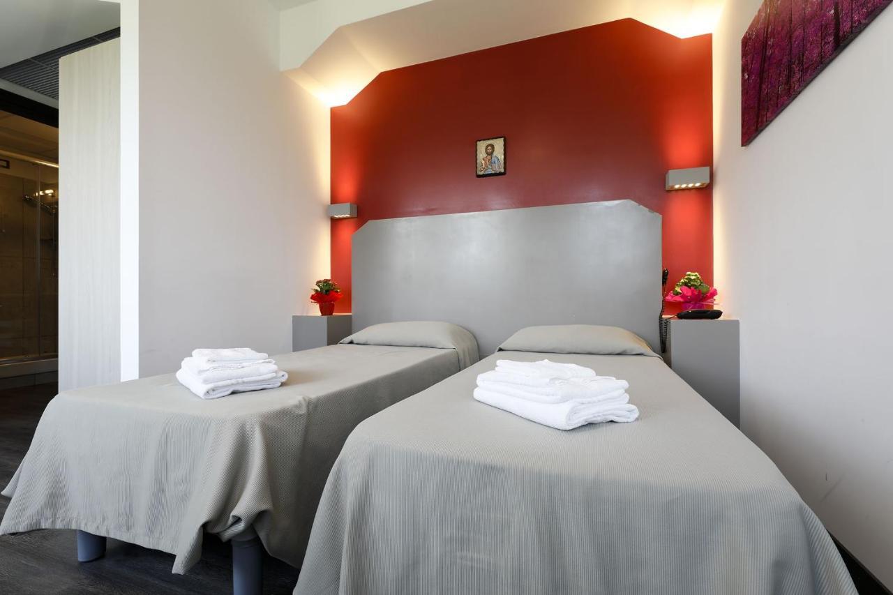 Casa Per Ferie San Juan De Avila Rzym Zewnętrze zdjęcie