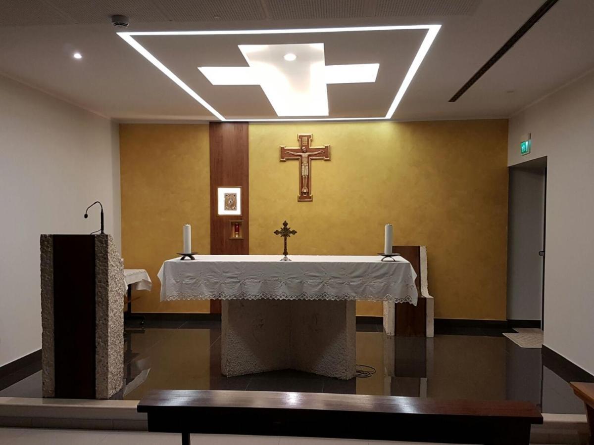 Casa Per Ferie San Juan De Avila Rzym Zewnętrze zdjęcie