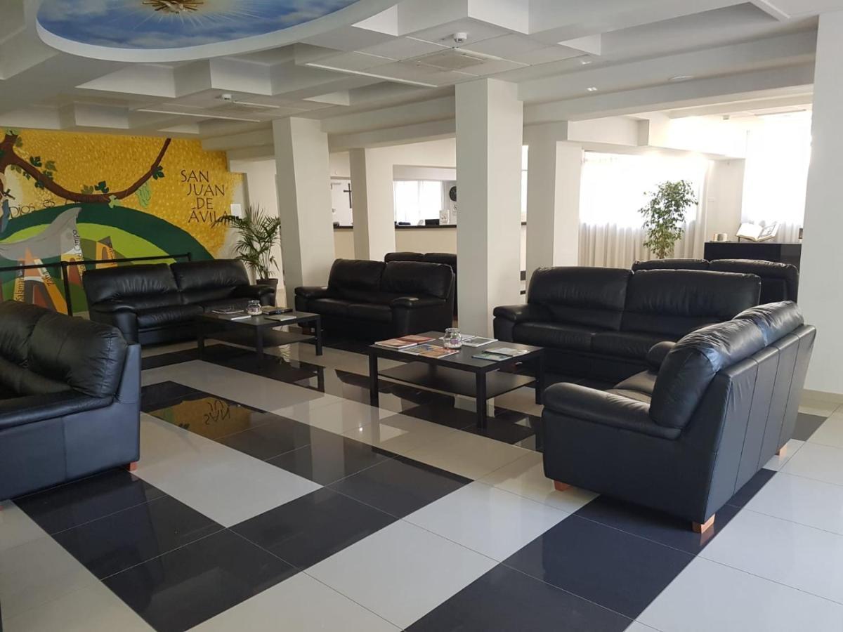 Casa Per Ferie San Juan De Avila Rzym Zewnętrze zdjęcie