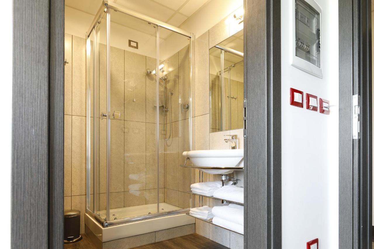 Casa Per Ferie San Juan De Avila Rzym Zewnętrze zdjęcie